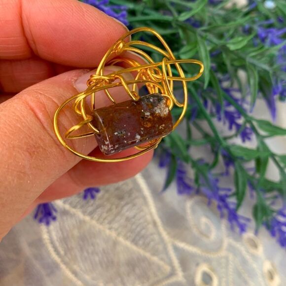 Unique Ocean Jasper In Gold Wire Wrap Artisan Crafted Ring - Picture 10 of 10